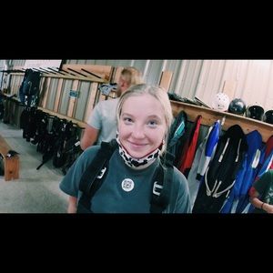 Meet your Posher, Elizabeth